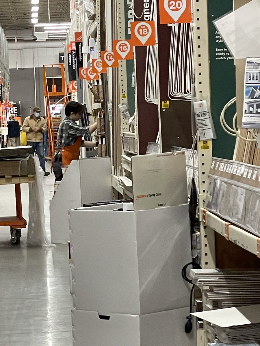 #SafetytakeseveryONE Austin in Millworks working safe while putting away some freight with his gloves on! Way to go Austin! <a href="/Rana_Marrie/">Rana J</a> <a href="/tyler_schumm/">Tyler Schumm</a> <a href="/KellyConnors7/">Kelly Connors</a>  <a href="/jasontb1924/">Jasontb1924</a>