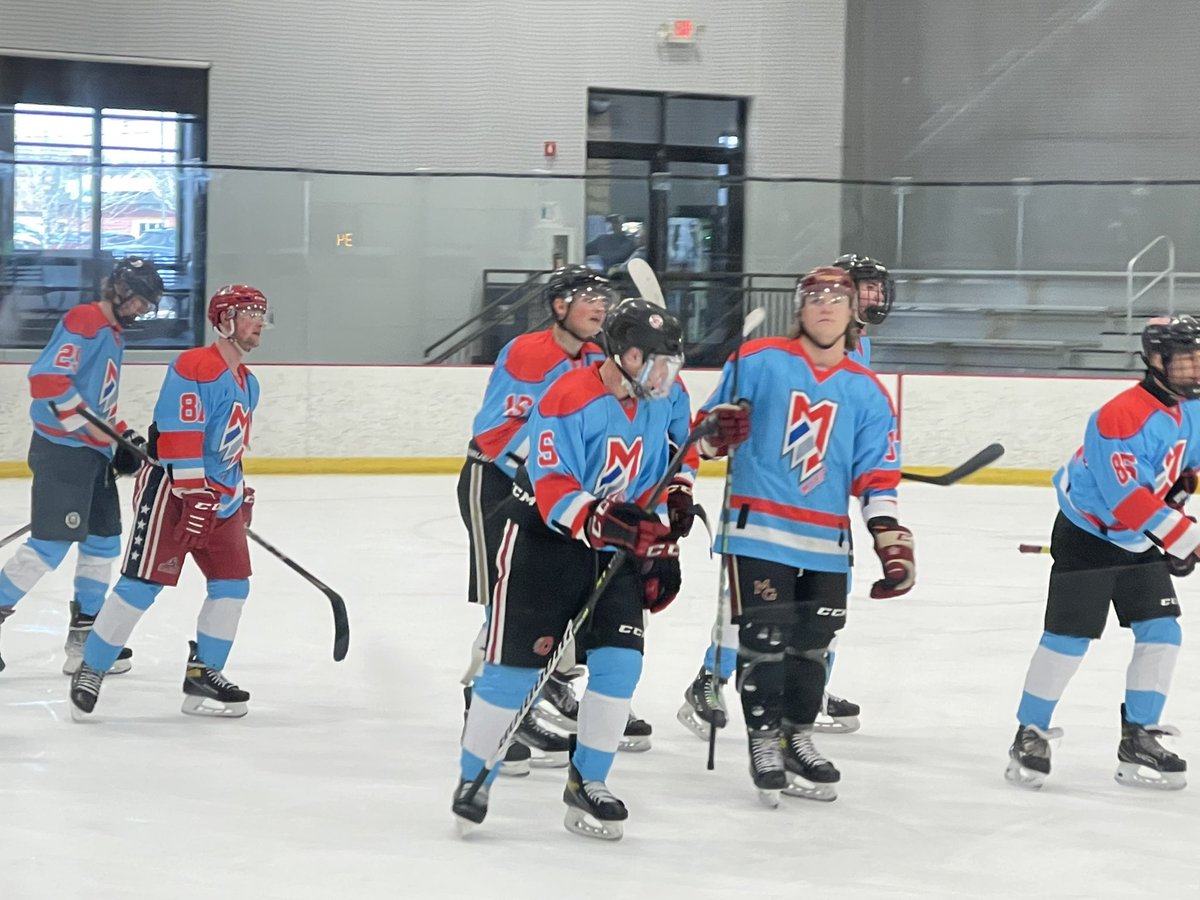 Myedgehockey's tweet photo. Blue wins Championship 11-7 over White. ⭐️NORLING(3G,A) &amp; ⭐️FISCHER(3G.A) step up with help from HAMMILL(G,2A), MEHTA(3A), CARLS(2A), STILLER(G), BARBER(G), WEINKAUF(G), LOCKER(G), MOERKE(A), &amp; KVAAL(A). White led by ⭐️HEART(4G,A), MEHTA(G,2A), MOREE(2A), KUHL(2A), &amp; DEAN(G). https://t.co/82moGdkDC8
