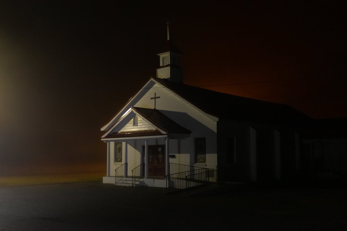 briscoepark's tweet photo. Photos I took in an empty town https://t.co/xszMGiii43