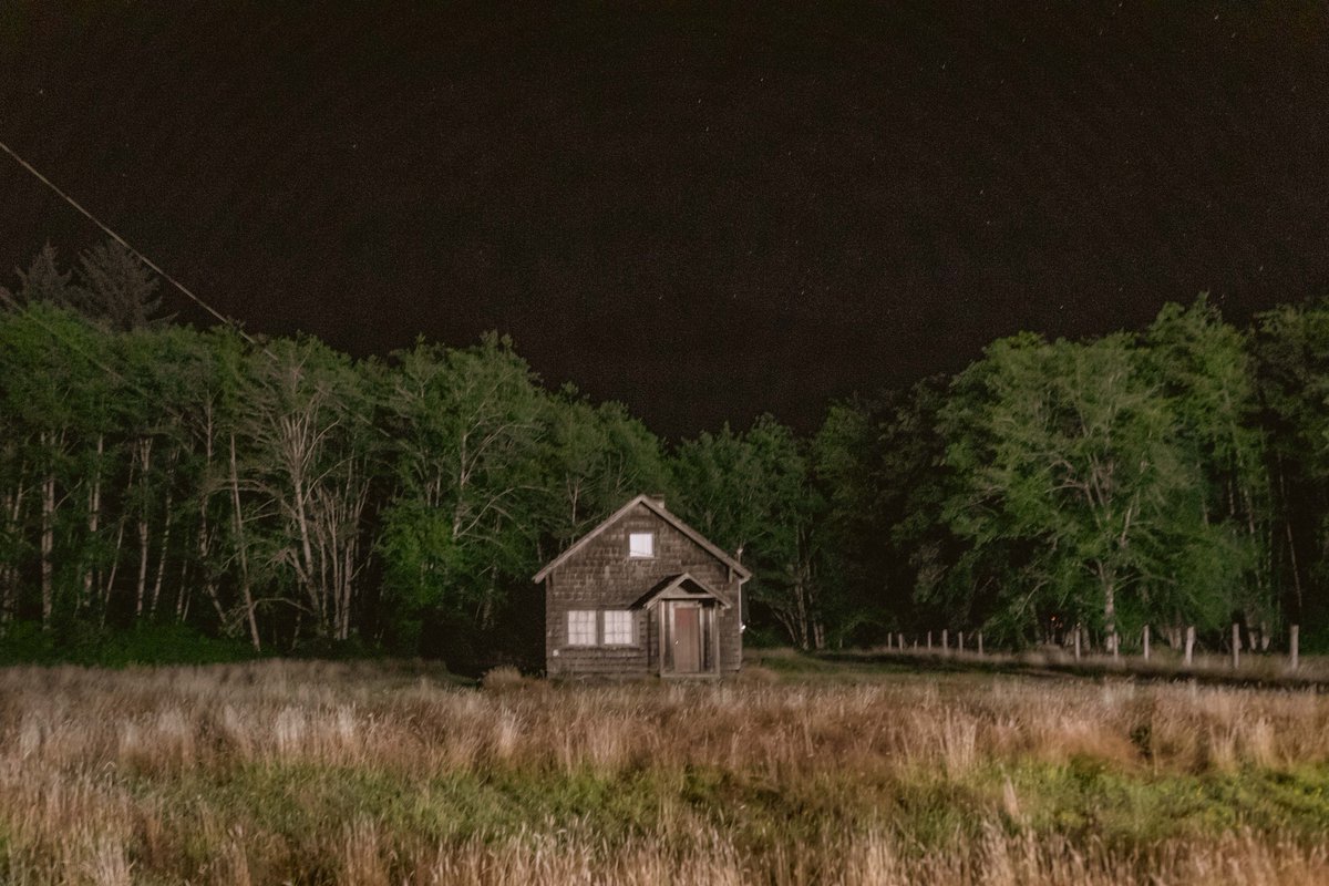 briscoepark's tweet photo. Photos I took in an empty town https://t.co/xszMGiii43