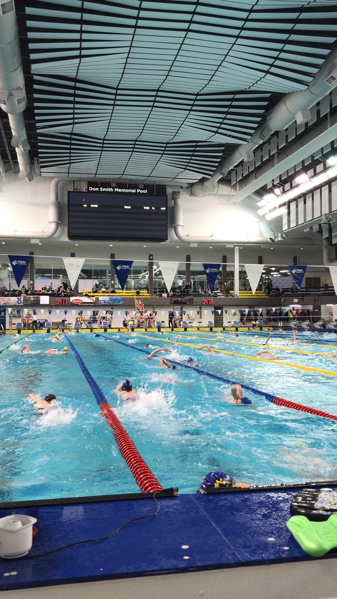 GPPiranhas's tweet photo. Here we go last one fast one @SwimAlberta Provincial Championships! Let’s make some history! #EngineOfTheNorth https://t.co/wVgUdekVPK