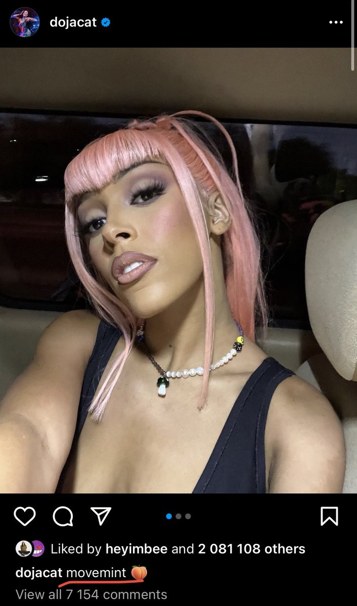 AYO doja cat repping the movemint 🤙