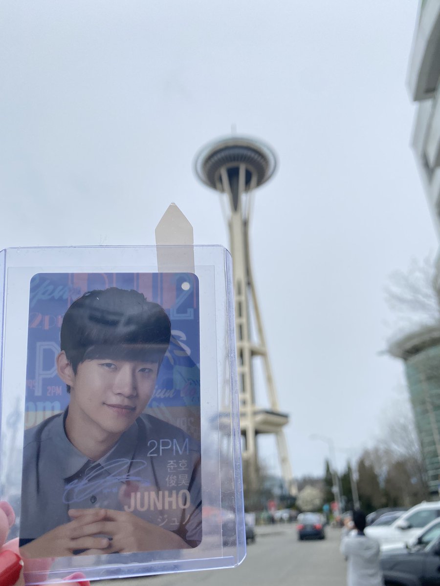 akosikaye1311's tweet photo. Yes our Junho is out again #spaceneedle #wheninSeattle #LeeJunho
#le2jh
#이준호
#2PM https://t.co/U9kA54fx7M