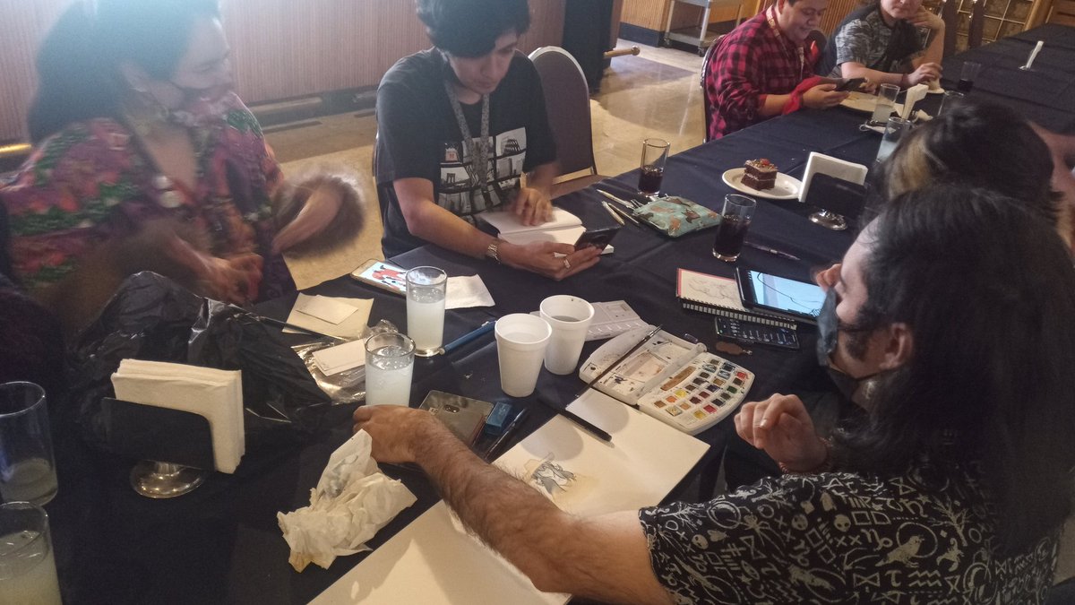 Droffagner's tweet photo. Pizza and Draw 🍕🍕🍕
#Furnexion https://t.co/zzHrsXNdyF