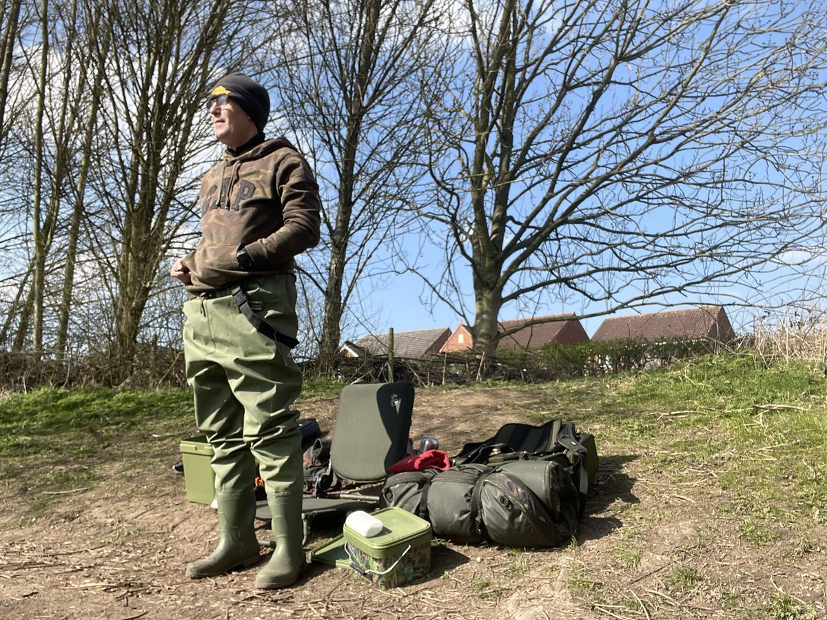 leewhittycarp's tweet photo. Sneaky afternooner #carp #goodtobeout https://t.co/q7HKA7bEZD