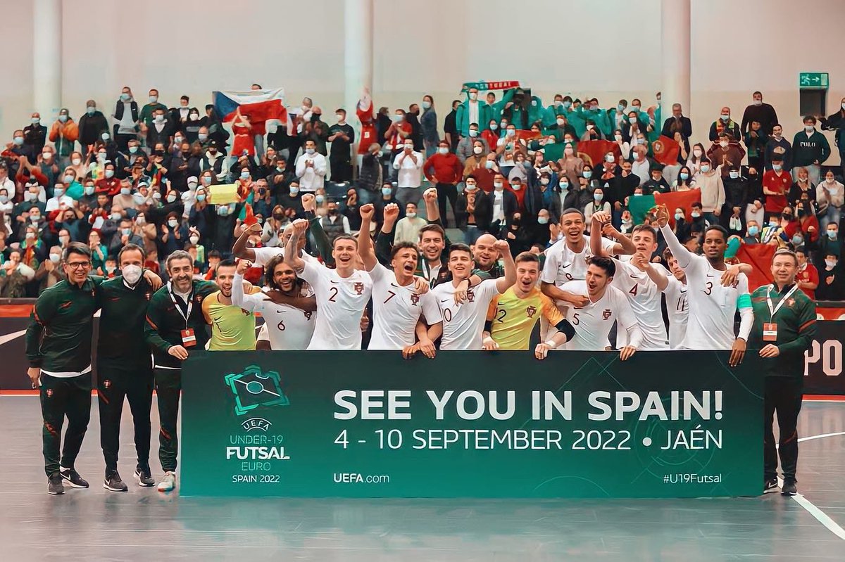 _Luciojunior_'s tweet photo. ESTAMOS NO EUROPEU 🇵🇹🌎
PORTUGAL É GRANDE!! 😭🙏🏾 https://t.co/o1bFHgdExm