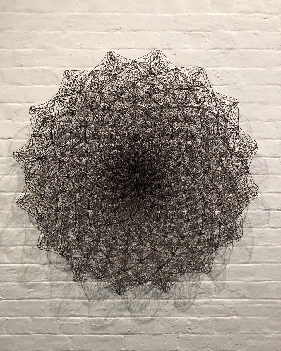 planetluxe's tweet image. Australian Artist, Bronwyn Oliver ~ “On one memorable occasion, she said she wanted her work to look as though it not only sat in a landscape but it came out of some kind of landscape, wherever that was.” #ArtLuxe #Modernart #australianartist 
Words - Sarah Werkmeister