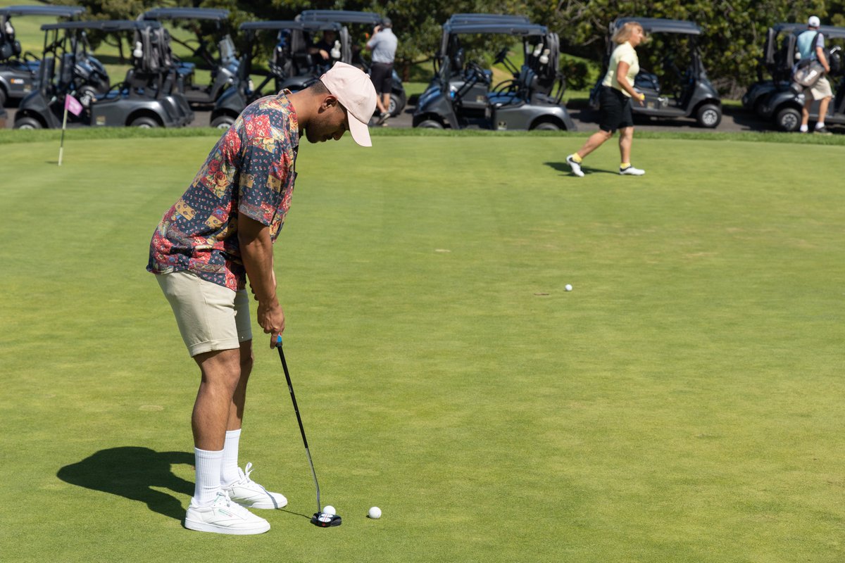 StCatherinesSyd's tweet photo. Thank you to the St Catherine’s Foundation for hosting a wonderful Twilight Golf event. All proceeds for our Indigenous Education program. https://t.co/PfyqrVBAkL