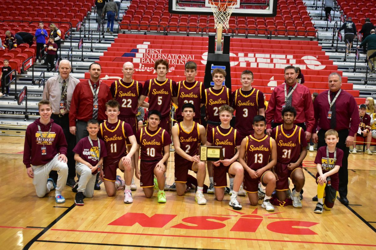 sjobaldwin's tweet photo. 6th place at the βBβ! Proud of this TEAM for their growth, effort, heart, and fight! #spoilerpride #NDclassb https://t.co/NjA3ZFWAkw
