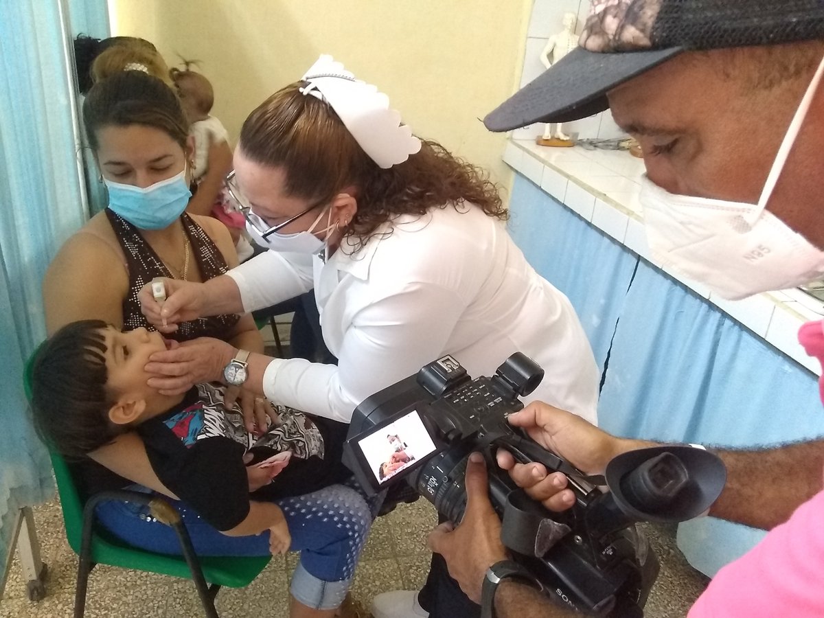 diazbardon's tweet photo. Más de 21 mil niños tuneros reciben el beneficio de vacunación antipolio @joaquinsglez @tvcubana @Ilia_Toirac_TV @TunasTV1 @CubanoYoe @yelenistv @IrmaApiau @Liagr23 @alfonso_noya @MadrazoIsaily https://t.co/7LmDtytY7n
