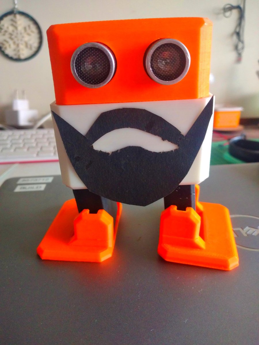yadavat's tweet photo. #OttoBot dancing on @PushpaMovie song 🎵
https://t.co/msYD5t7AvC https://t.co/cBOloVSjbA