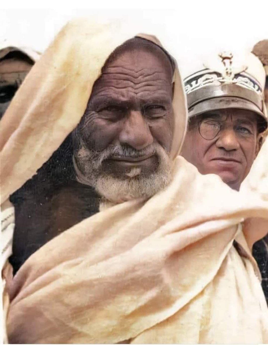 آخر كلمات عمر المختار قبل إعدامه:

نحن لا نستسلم...
ننتصر أو نموت....
وهذه ليست النهاية...
بل سيكون عليكم أن تحاربوا الجيل القادم
والأجيال التي تليه...
أما أنا...
فإن عمري سيكون أطول من عمر شانقي