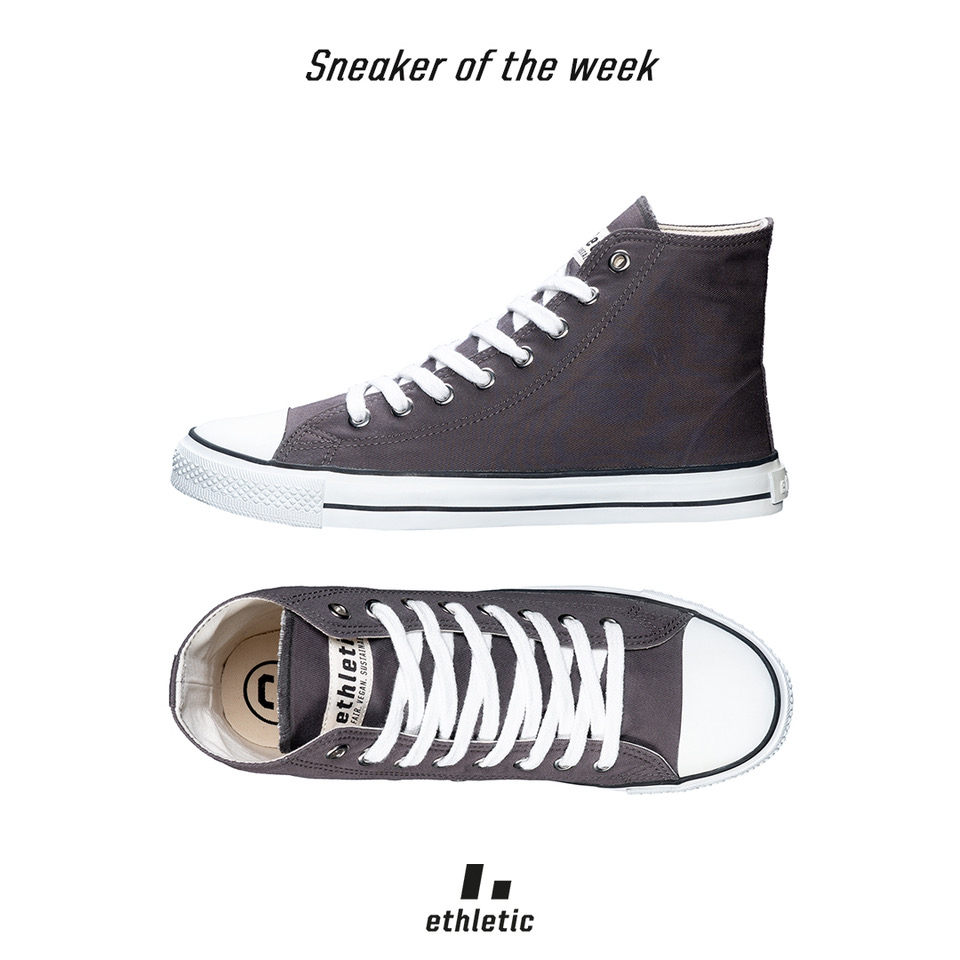 EthleticBrand's tweet photo. Sneaker of the week! 🎉🥳🖖   Every week we get closer to summer and the mood changes. Every week you choose a sneaker of the week from which we read the sales figures! https://t.co/sUt0KrLI3A https://t.co/XoKpwZUq9p