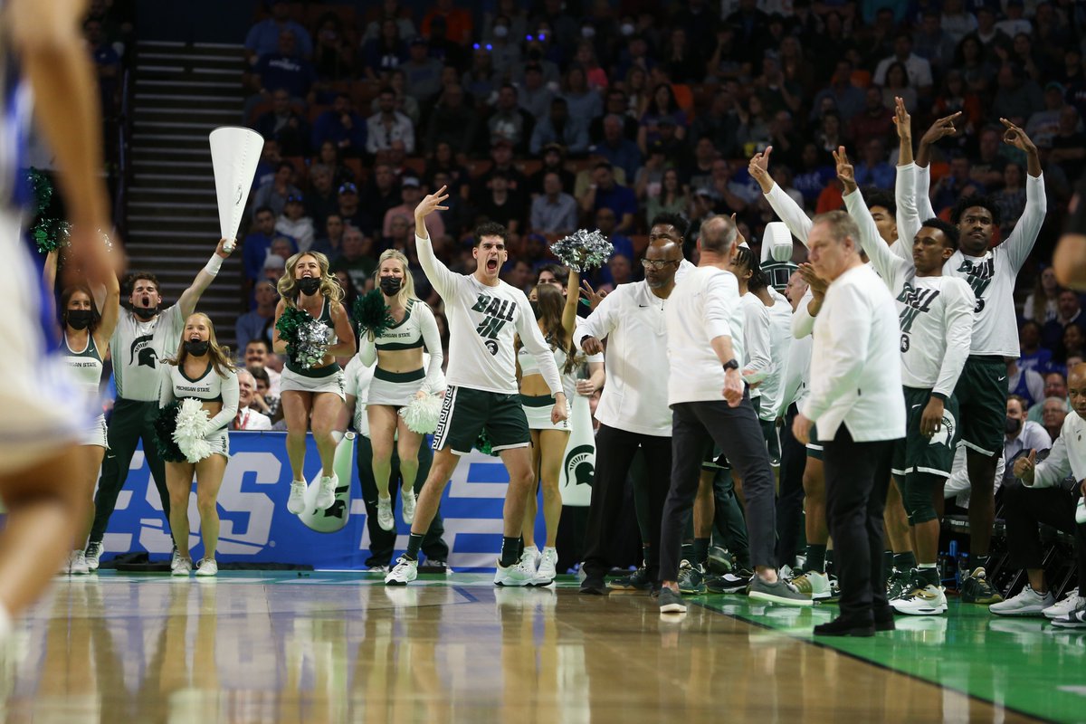 MSU_Basketball's tweet photo. TIE GAME. https://t.co/IpP2Xr4gQ9