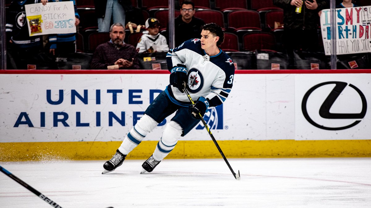 Another <a href="/ManitobaMoose/">Manitoba Moose</a> takes flight — congratulations on your <a href="/NHL/">NHL</a> debut, <a href="/ffej_malott/">Jeff Malott</a>

#GoJetsGo | #WPGvsCHI