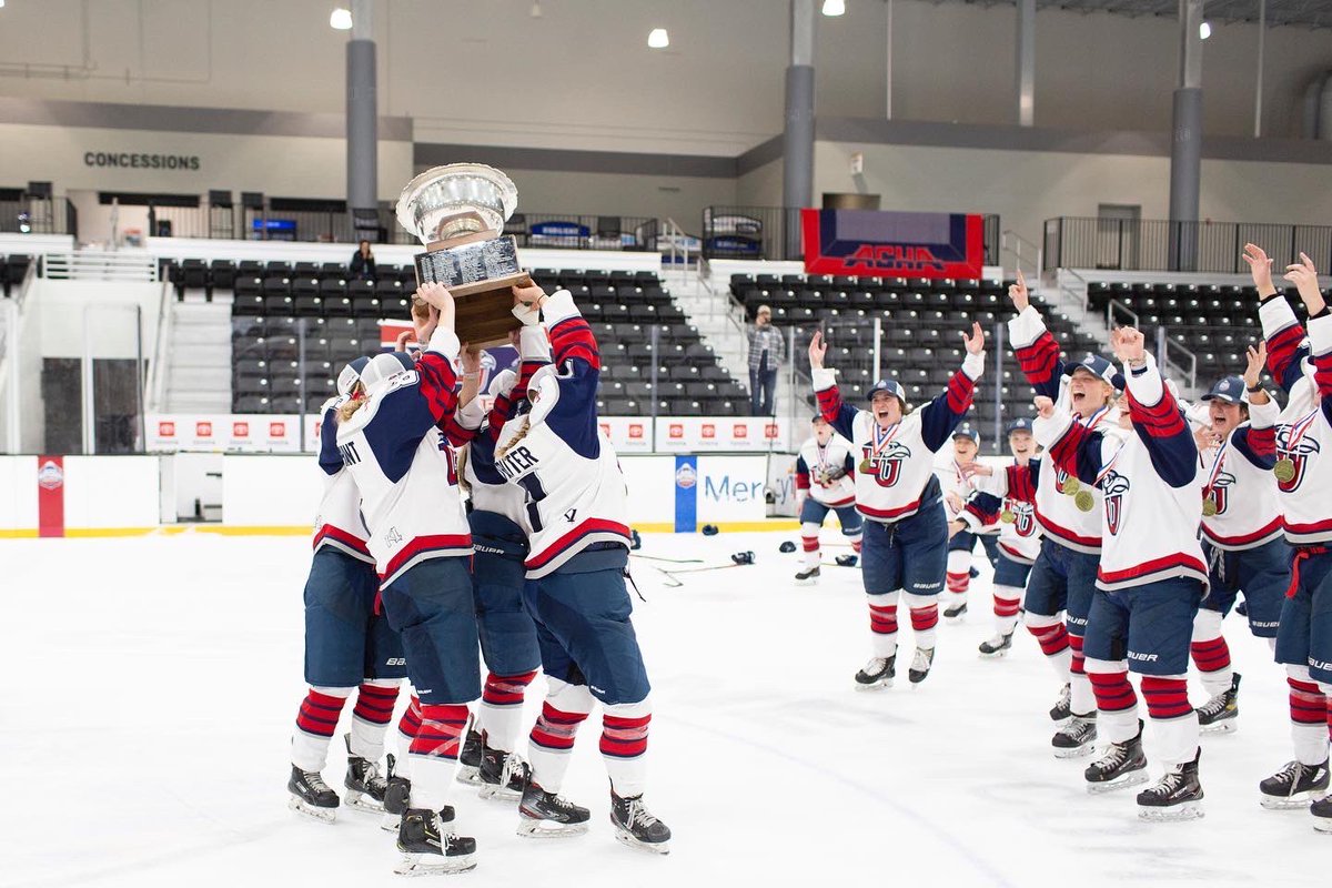 LU_WD1Hockey's tweet image. You’re looking at 4x ACHA NATIONAL CHAMPIONS 🏆