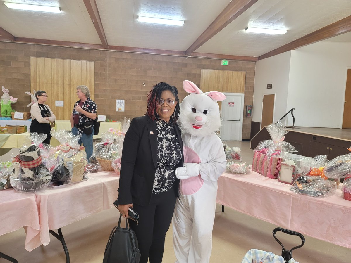 I had a wonderful time  yesterday supporting the Hospice of San Joaquin's Annual Spring Luncheon &amp; Eggstravaganza in support of their hospice house! #tracyca #sanjoaquin #hospice