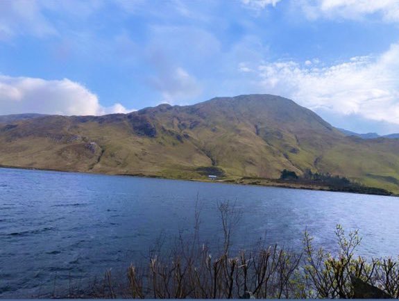 NeadyCillDara's tweet image. One of my most favourite places in 🇮🇪 #Connemara #kylemore Unfortunately todays visit was for very sad reasons 💔#WeOnlyHaveToday #TomorrowisNeverPromised