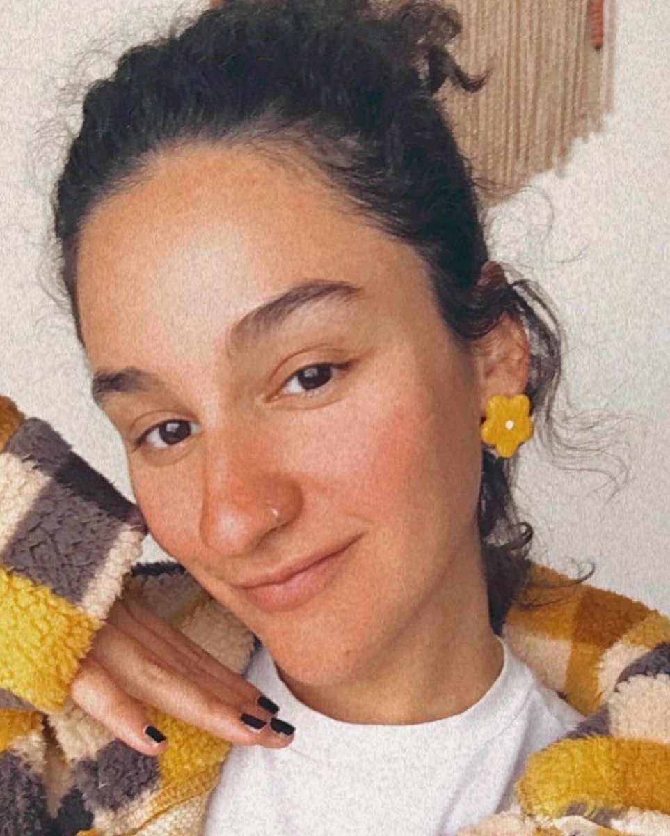 camicasarico's tweet photo. Che, ya que están todxs en twitter les cuento que estoy haciendo aros nuevos re tiernis que puede encontrar en Instagram como Arroba estilo personaje. Sigan sigan 🚀 https://t.co/4SHq5IUTNk
