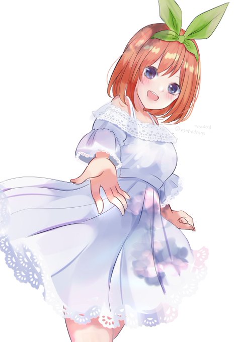 丸マシュマロ⚪️さんがTwitterに投稿した中野四葉(五等分の花嫁)のイラスト。
