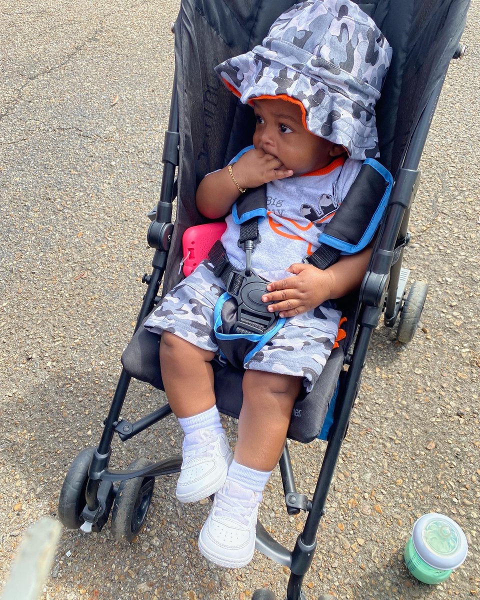 rllyzhy's tweet photo. Daddy have a lot going on but im gone forever be here if you need me 🖤 https://t.co/5mjf5bV3TG