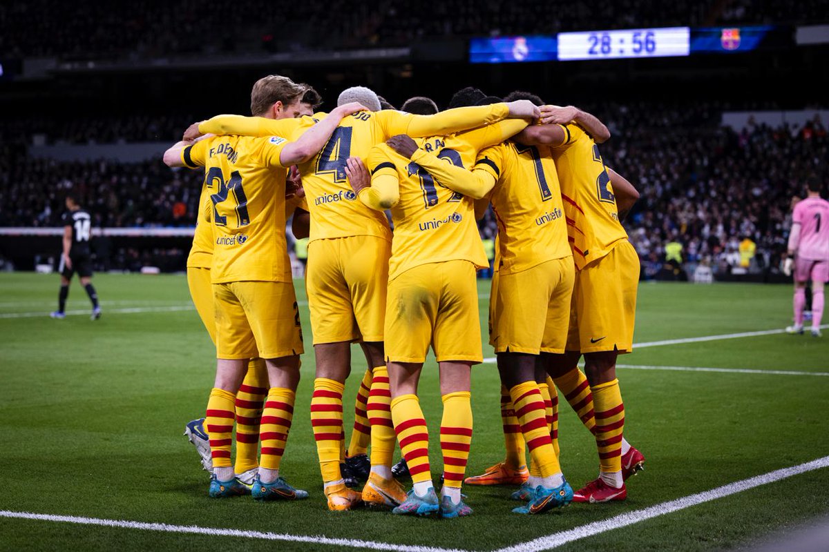 BarcaAurora's tweet photo. Historic night for Barça and Xavi. A tremendous performance, a complete demolition of Real Madrid. 4-0 flattered them. It should've honestly been 7. it's absolutely incredible the level this team continues to show under Xavi. Barça is back! https://t.co/YOkTrdh5FI