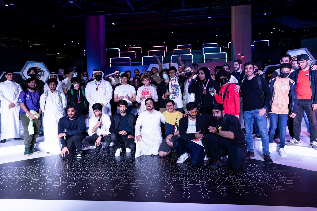 Chagspc's tweet photo. You guys hace no idea of how grateful I am with the ME scene 🥺🥺
Everyone there was super nice to me and I will treasure the memories from this trip forever.
@almanaabdul, @Cryme219 Thank you so much for this opportunity.
I will definitely come back soon. https://t.co/WwA4DV35H5
