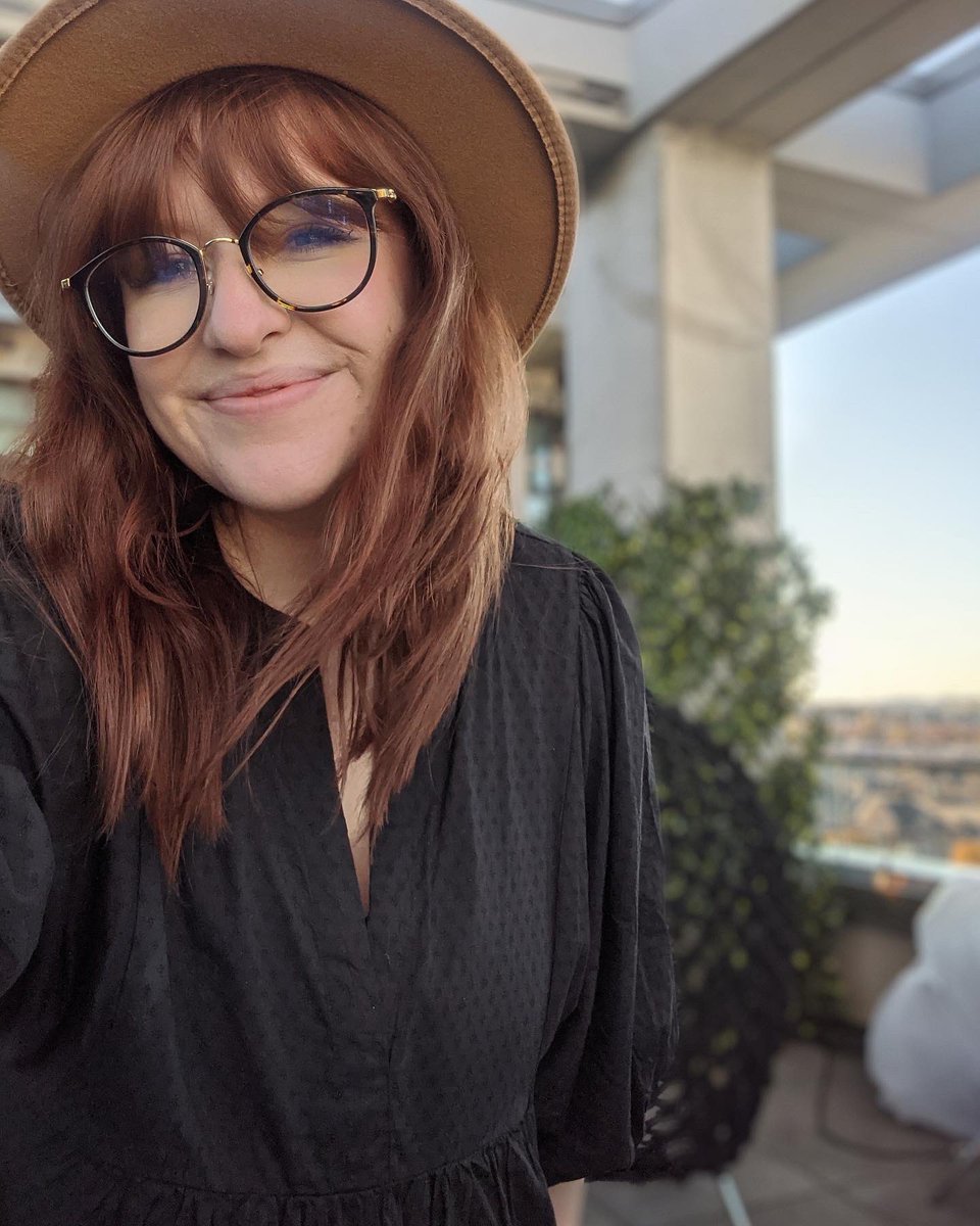 sammossmusic's tweet photo. @AmericanIdol STARTS RIGHT NOW! Tune in to @ABCNetwork and see this smiling face on your screen! 

#IdolTonight #20YearsofAmericanIdol #AmericanIdol #samonidol #sam #sammoss #americanidolsammossmusic #Americanidolseason20 #sammossmusic #sammossonidol #pregnancy #firsttimemom https://t.co/zJ4ZK9VXZh