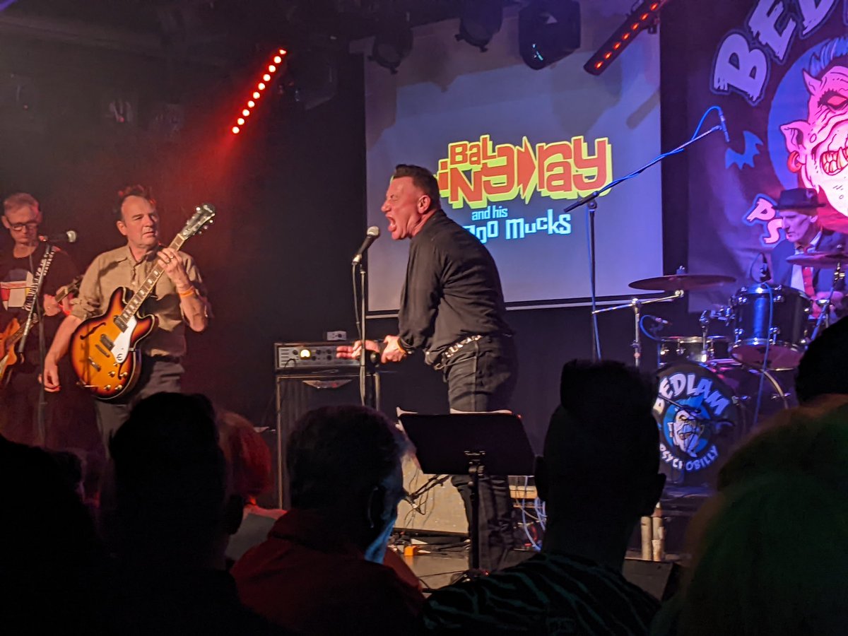 What a weekend! What an ending! Bal Stingray and the googoo mucks! Thanks to everyone who came and supported us! Be safe and see you next year!