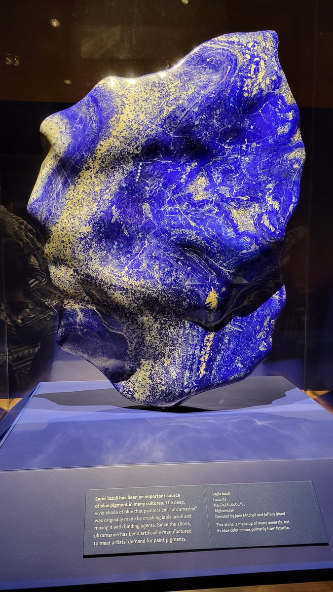 IntheMiddleMath's tweet image. Exploring the #objectsofwonder exhibit at the #Smithsonian #science #history