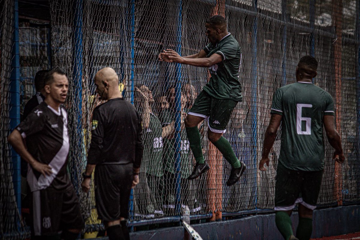 guaranifc's tweet photo. TUDO NORMAL. TAMBÉM NO FUT 7 🏹

Neste domingo, o Guarani venceu o Dérbi por 3 a 1 e manteve a liderança isolada da Taça Governador

Eto'o (duas vezes) e Sestari marcaram os gols

DÁ-LHE BUGRÃO 💚

📸: Diogo Silva https://t.co/EH1haSIewD