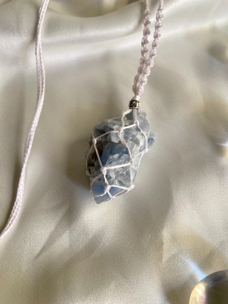 theancientsshop's tweet photo. This raw blue calcite’s got my heart❄️☁️🦋

Celeste, looking for a home✨ https://t.co/nxDsyhnGYv