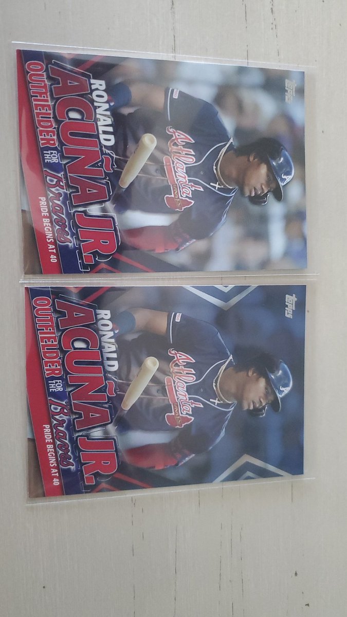 CardsTc's tweet photo. Asking for a buddy, anyone know the exact version of this? Seems to be blue version. However, Beckett doesn't acknowledge that. All the variations they have are serial #'d.  This one isn't. Any help appreciated @CardPurchaser https://t.co/WlLpyNs9Zr