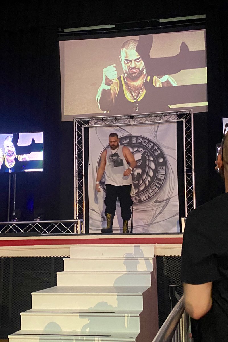 Jaycob's tweet photo. Eddie F’n Kingston. #StrongStyleEvolved @MadKing1981 https://t.co/KeOTfIuRZG