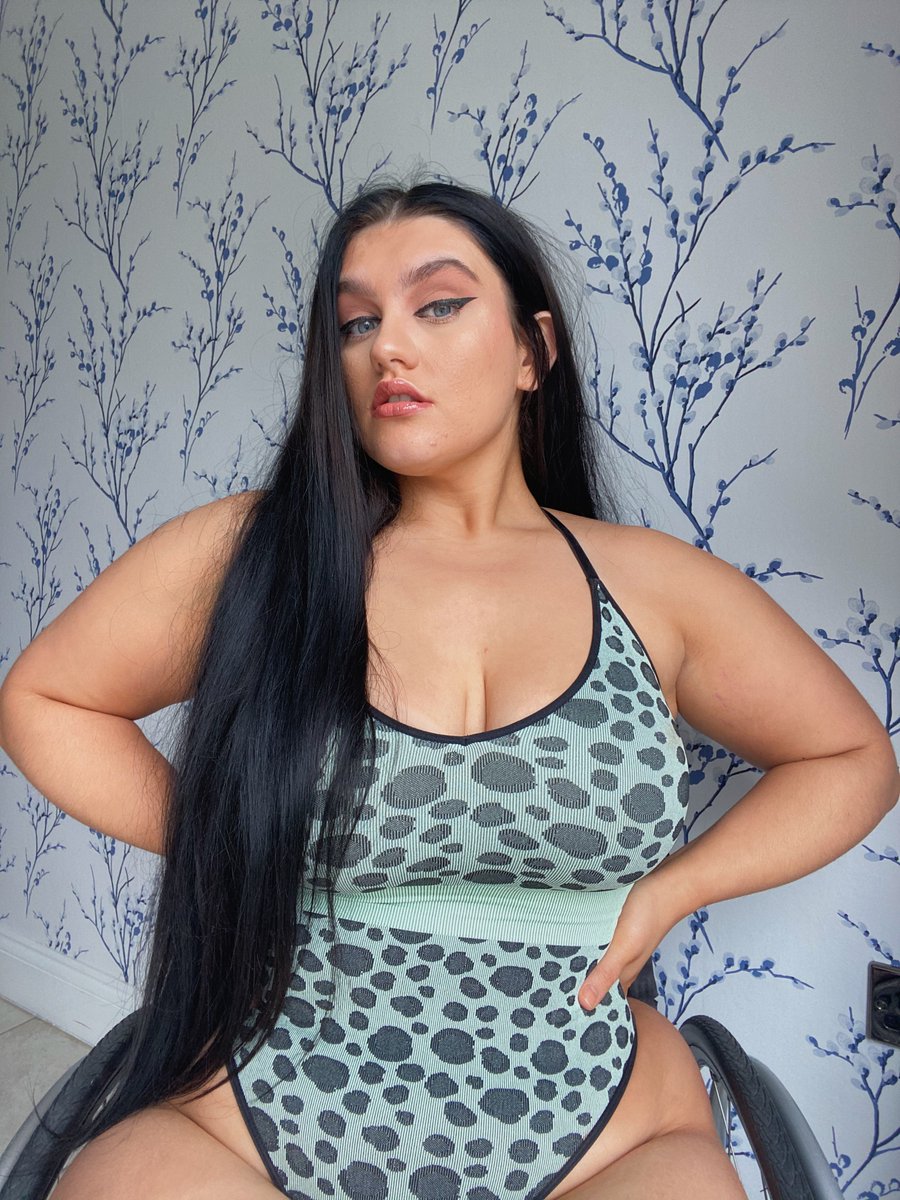 Our favorite four-letter word 🥰 No, not that you filthy thing 😏 SALE! Get your clickers at the ready because Lovehoney's up to 70% off sale is now live 🎉 Shop this Mindful Mint Green Leopard Print Seamless Body for 70% off now: bit.ly/35TKuSv #LovehoneySale #Lovehoney