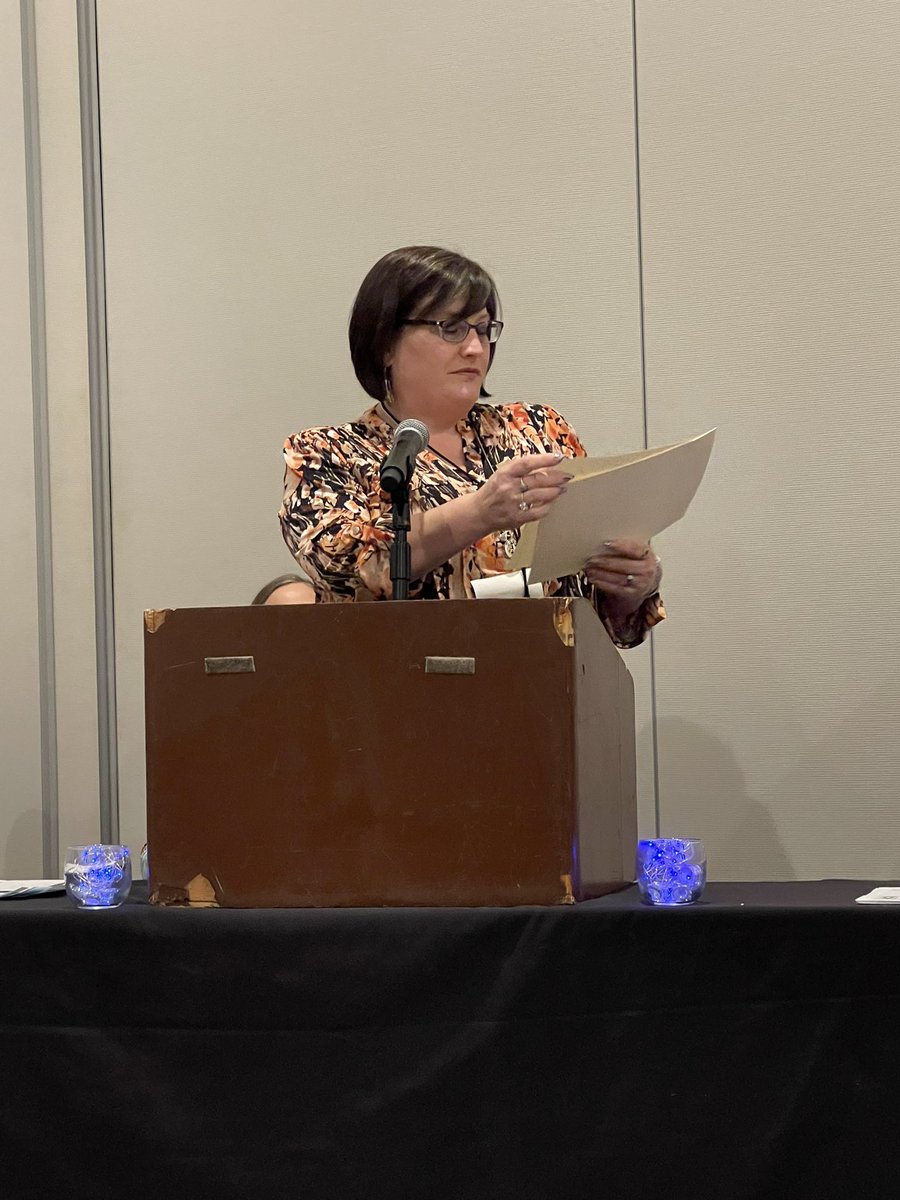 NCReadingAssoc's tweet photo. We love our leaders! Ginny Mangum, @PrimarilyMedia and Heidi Perez kickoff our awards assembly! #NCRACon2022 https://t.co/q2cUpilxs9