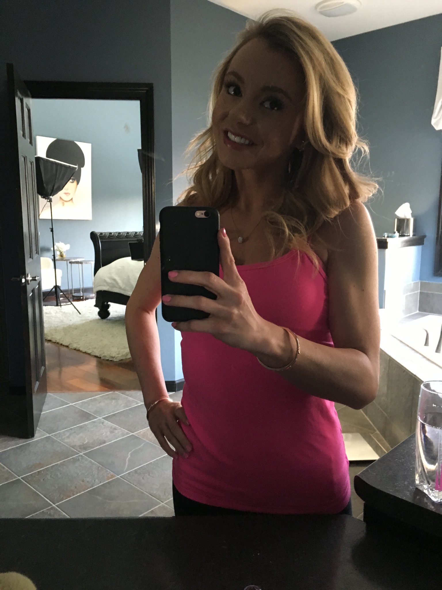 Bree Olson on Twitter: "New content every day, message me about videos