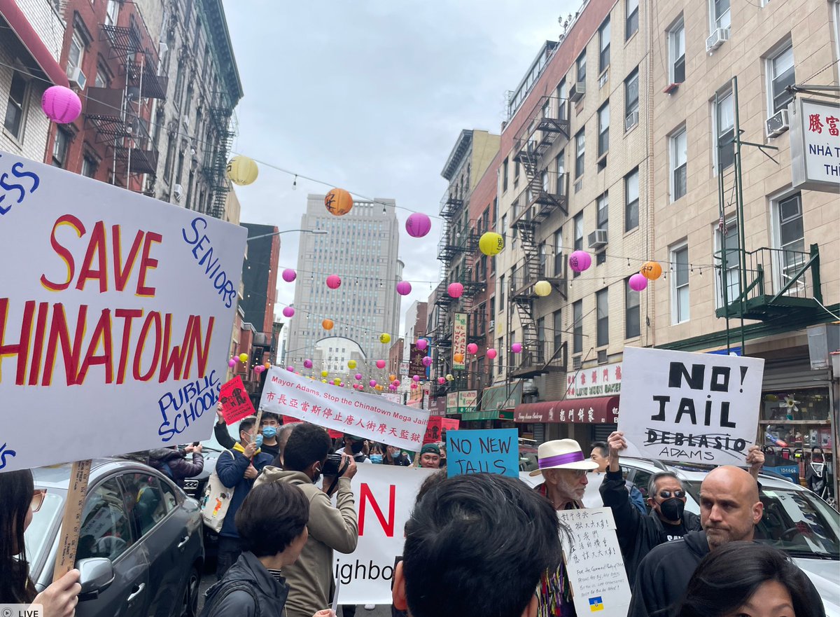 graceleefornyc's tweet photo. We demand that @NYCMayor live up to his campaign promise and stop the city's plan to build the world's tallest jail in the heart of Chinatown. @NUBCanal @EvelynYang @GrandStreetDems @JackLiang718 #STOPTHEMEGAJAIL #StandWithChinatown https://t.co/6vkGbmykpF