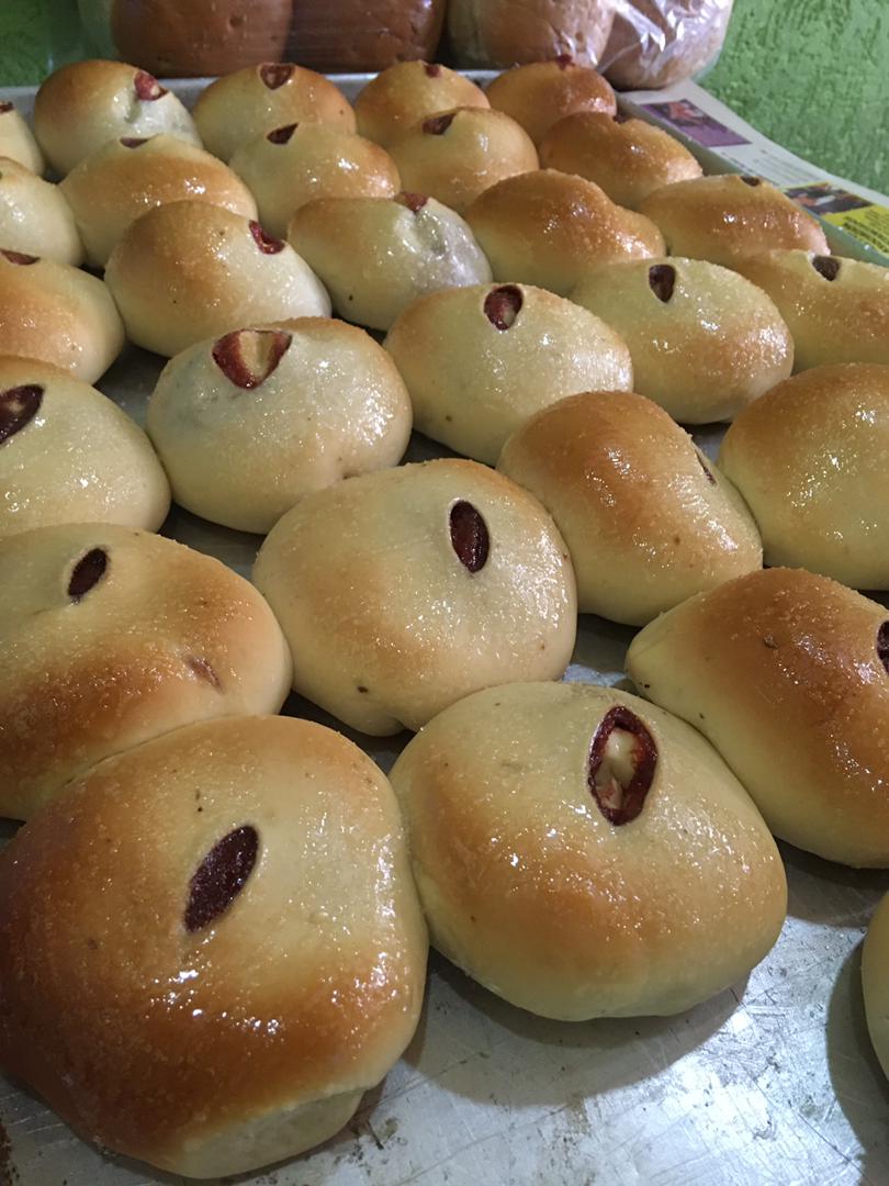 senorpan_'s tweet photo. #Maracay  #Pancitos de Guayaba Variedad de panes https://t.co/yrAEAafKM7