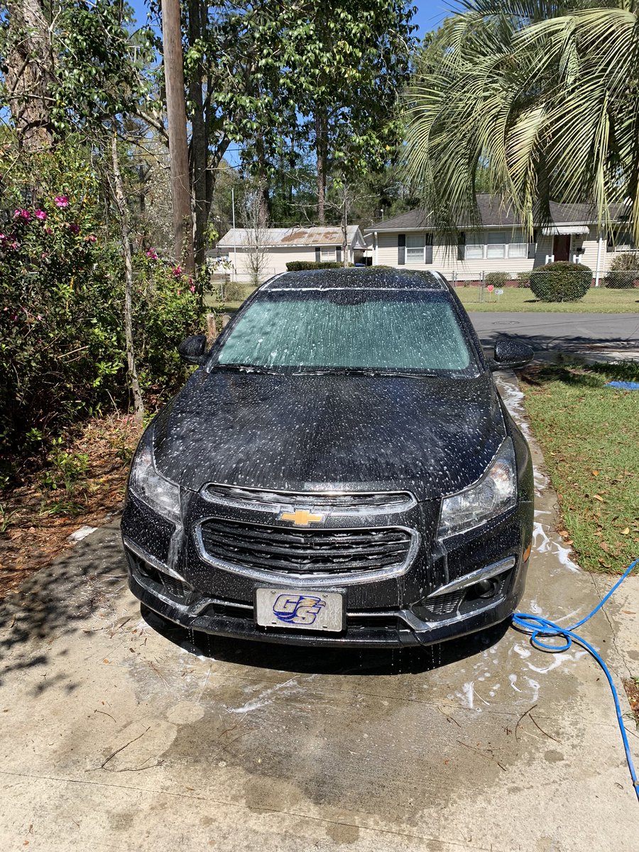 JohnsonDresus's tweet photo. Exterior wash 🧼 https://t.co/CiUFL431Gb