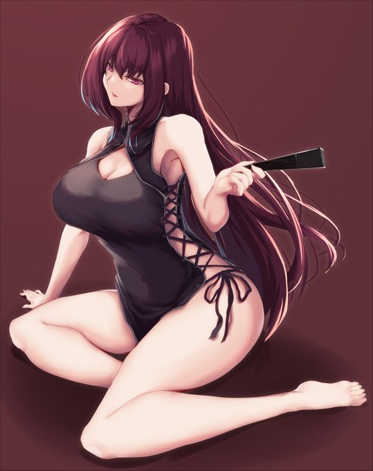 謎のトレンド「ミニスカチャイナ」の正体とはいったい