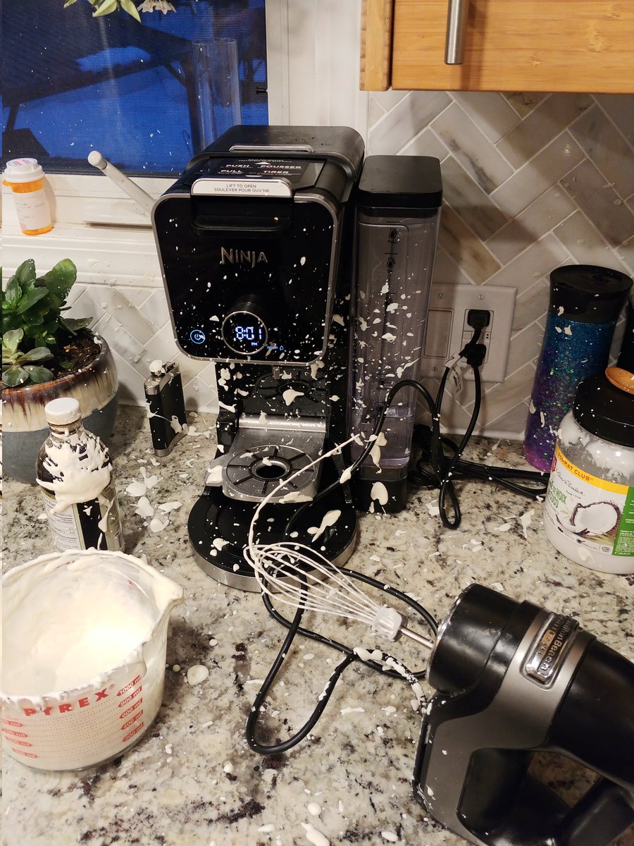 germanpickle's tweet photo. Here's what happens when your wisk breaks while making whipped cream @HamiltonBeach https://t.co/PpiIAt3R20