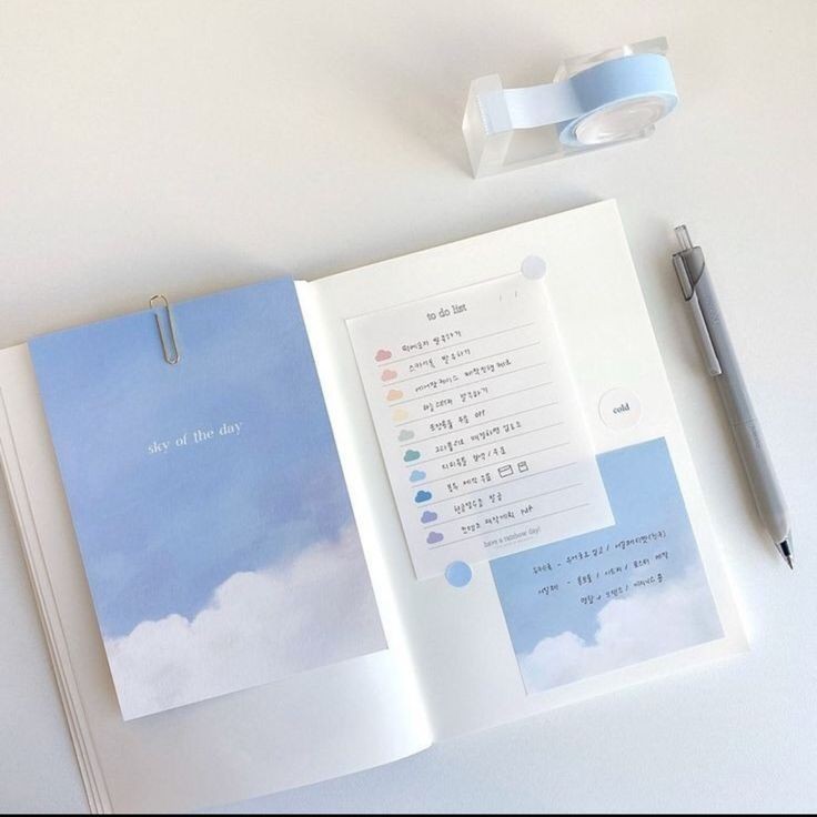 thopestudy's tweet image. ⌕ search: new on #studytwt 
oi! sou nova aqui, muito prazer! 
 – Ale, 16y
   – ela/dela
   – 2° E.M.
   – meta: medicina( ainda indecisa)
   – enfp 
   - estudando para o ENEM 
   - idiomas que estudo: inglês, coreano e pretendo o francês 
 #studytwt
♡/↺ = mutual!