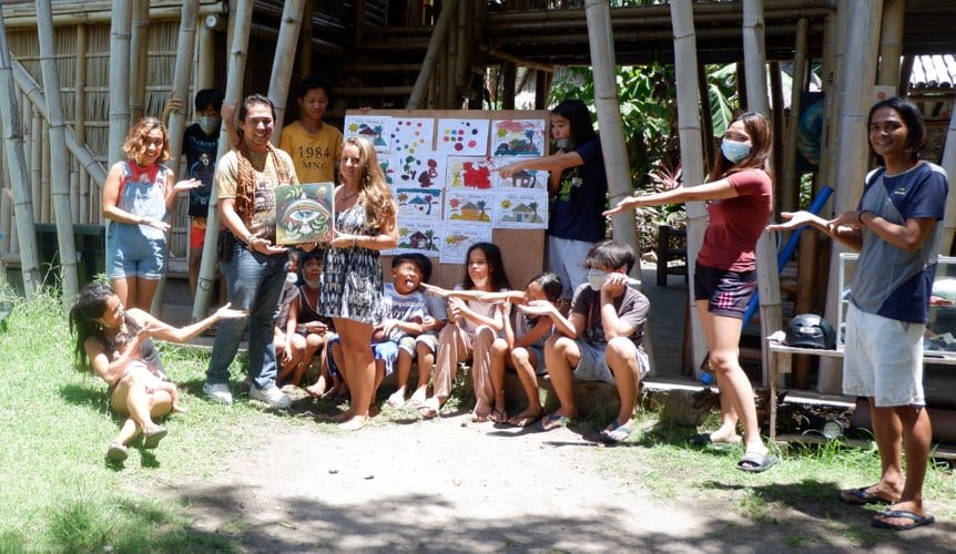 spice_token's tweet photo. Baghid is the artist group that has produced most of the Spice NFTs so far. Their founder, Aris Ventures, has been doing art workshops for children in typhoon-stricken areas. This is, in part, made possible by the proceeds of the NFT sales. This is how 🌶SPICE touches lives! https://t.co/IQB5jzWDRA
