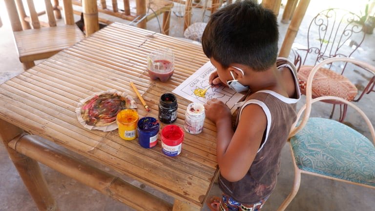 spice_token's tweet photo. Baghid is the artist group that has produced most of the Spice NFTs so far. Their founder, Aris Ventures, has been doing art workshops for children in typhoon-stricken areas. This is, in part, made possible by the proceeds of the NFT sales. This is how 🌶SPICE touches lives! https://t.co/IQB5jzWDRA