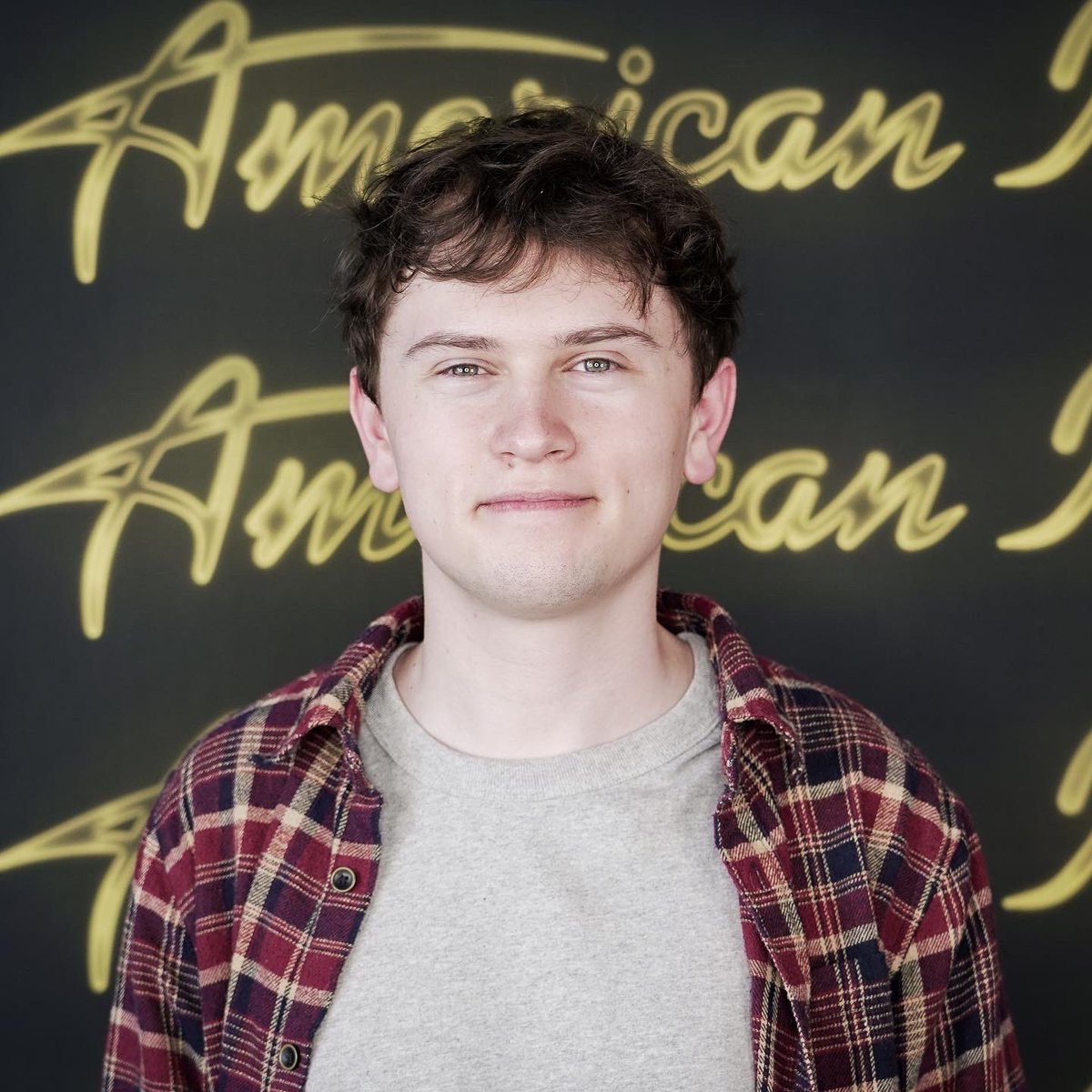 I cannot believe I had #AMomentLikeThis. I got the golden ticket and I'm heading to Hollywood! Thanks so much <a href="/KatyPerry/">KATY PERRY</a>, <a href="/LukeBryan/">Luke Bryan</a> and <a href="/LionelRichie/">Lionel Richie</a>! #AmericanIdol