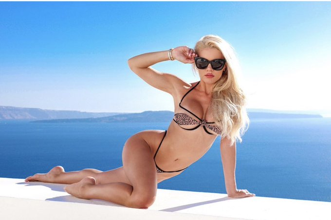 😎 @Ajgfilmp https://t.co/1YipqxTtRC<a class="tags" target="_blank" title="On Twitter" href="/?out=eyJ0eXAiOiJKV1QiLCJhbGciOiJIUzUxMiJ9.eyJpYXQiOjE3MjA3NzI0NTAsImlzcyI6InR3cG9ybnN0YXJzLmNvbSIsIm5iZiI6MTcyMDc3MjQ1MCwiZXhwIjoxNzUyMzA4NDUwLCJyZWRpcmVjdF91cmwiOiJodHRwczovL3R3aXR0ZXIuY29tL0FqZ2ZpbG1wIn0.R0KtycvpW-lZOrDJLlEDfdD8NjffGd72-3RtxSys3S3ADaHut91Qu1p8owfOewRMaGp9_3dmjUzYIo0pXlo9Zw">@Ajgfilmp</a><a href="/tag/miamiswimweek"class="tags"><span>#miamiswimweek</span></a>