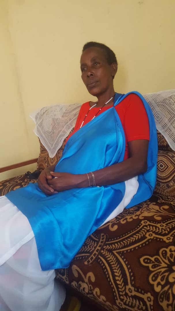 HeritierRW's tweet photo. 2/2
Uyu Mubyeyi usibye, Inzu yubakiwe, yagejejweho Ibikoresho by'isuku,n'ibindi bikoresho bitandukanye bizajya bimufasha umunsi ku munsi murugo. Imihigo irakomeje ! #HitamoNeza https://t.co/exQGG7bpZG