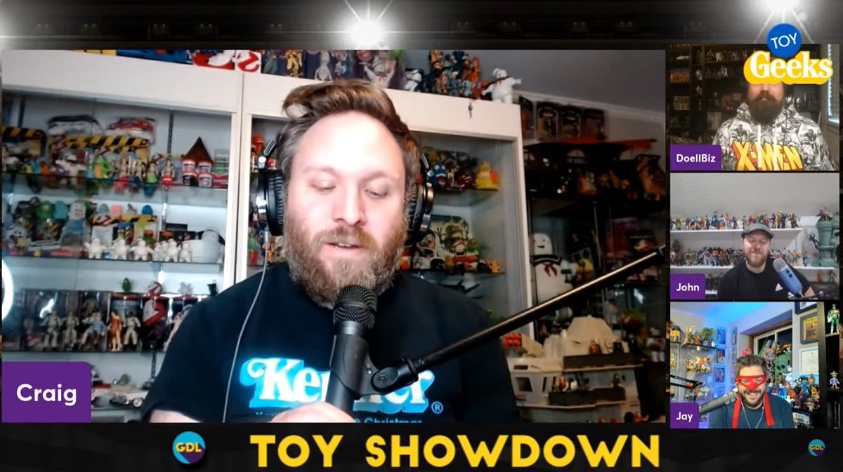 4LOMKUSS's tweet photo. Its going down tonight! The 90's Toy Showdown is live right now on GeekDadLife's YouTube channel with @YHSPodcast  and @RyanDoell31 and you never know who might show up! #90stoys #geekdadlife #yeshavesome #hasbro #playmates #toybiz https://t.co/G92yCfGORB
