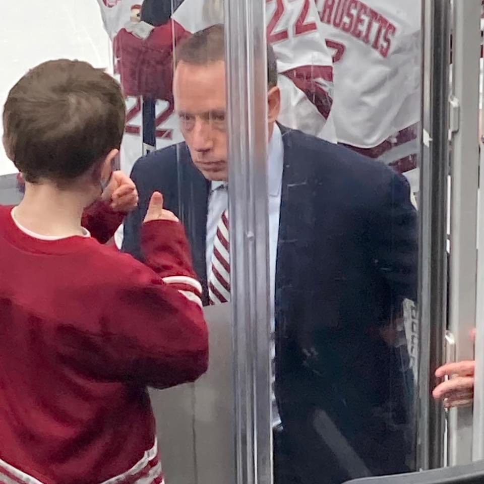 Greg Carvel tweet media